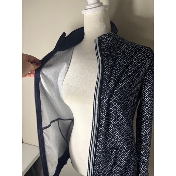 T By Talbots Zip Up Sweatshirt Jacket Size P - Picture 3 of 6